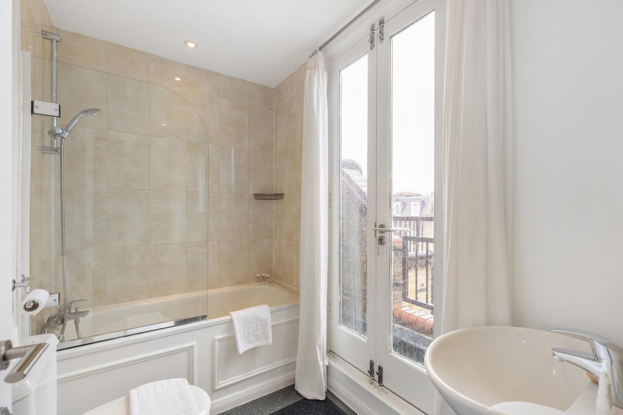 Apartment Bayswater Delight 59c London